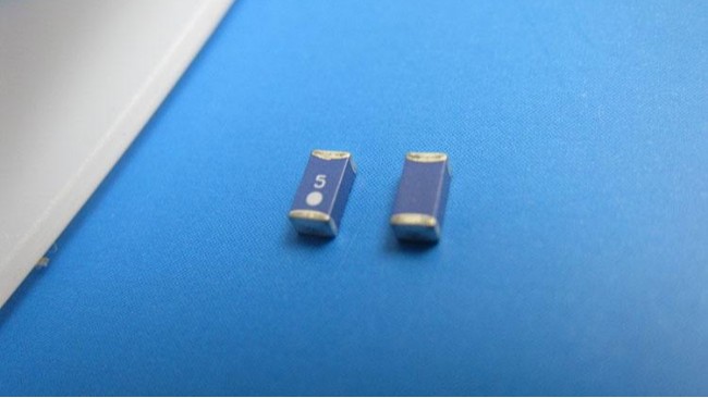 新世技術(shù)與您共享：PCB天線和臺灣萬誠陶瓷天線的區(qū)別